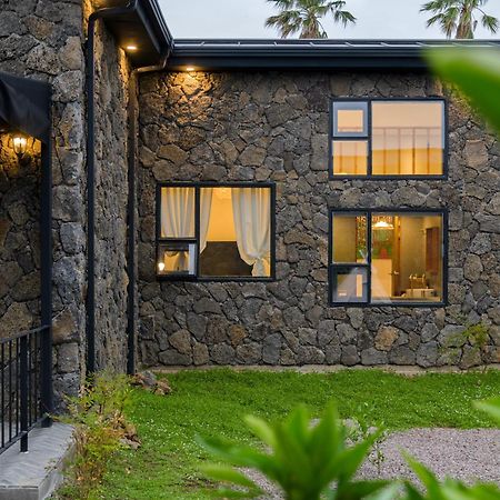 Wol Yeong Sa Gye Villa Seogwipo Eksteriør bilde